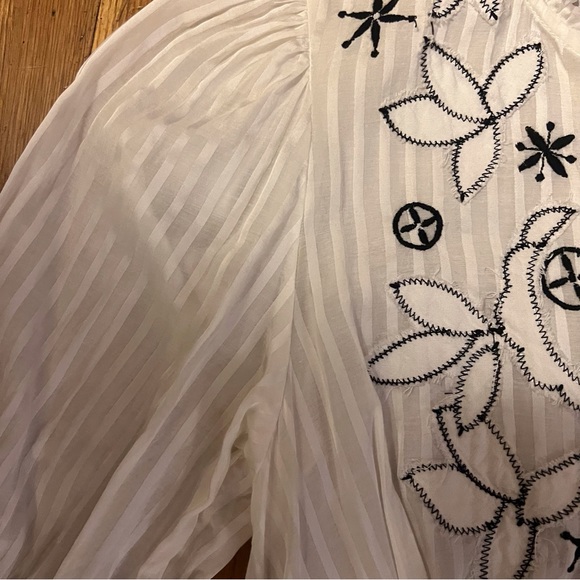 Anthropologie Meadow Rue Meila Embroidered Peasant Peplum Blouse Top Size 0 - Picture 7 of 10